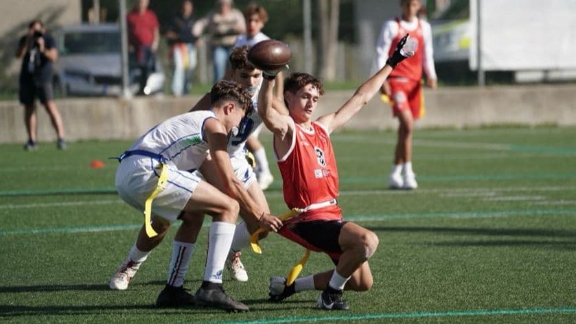 Marco Ortiz, jugador de Plasencia Ducks, convocado con la selección española absoluta de flag football
