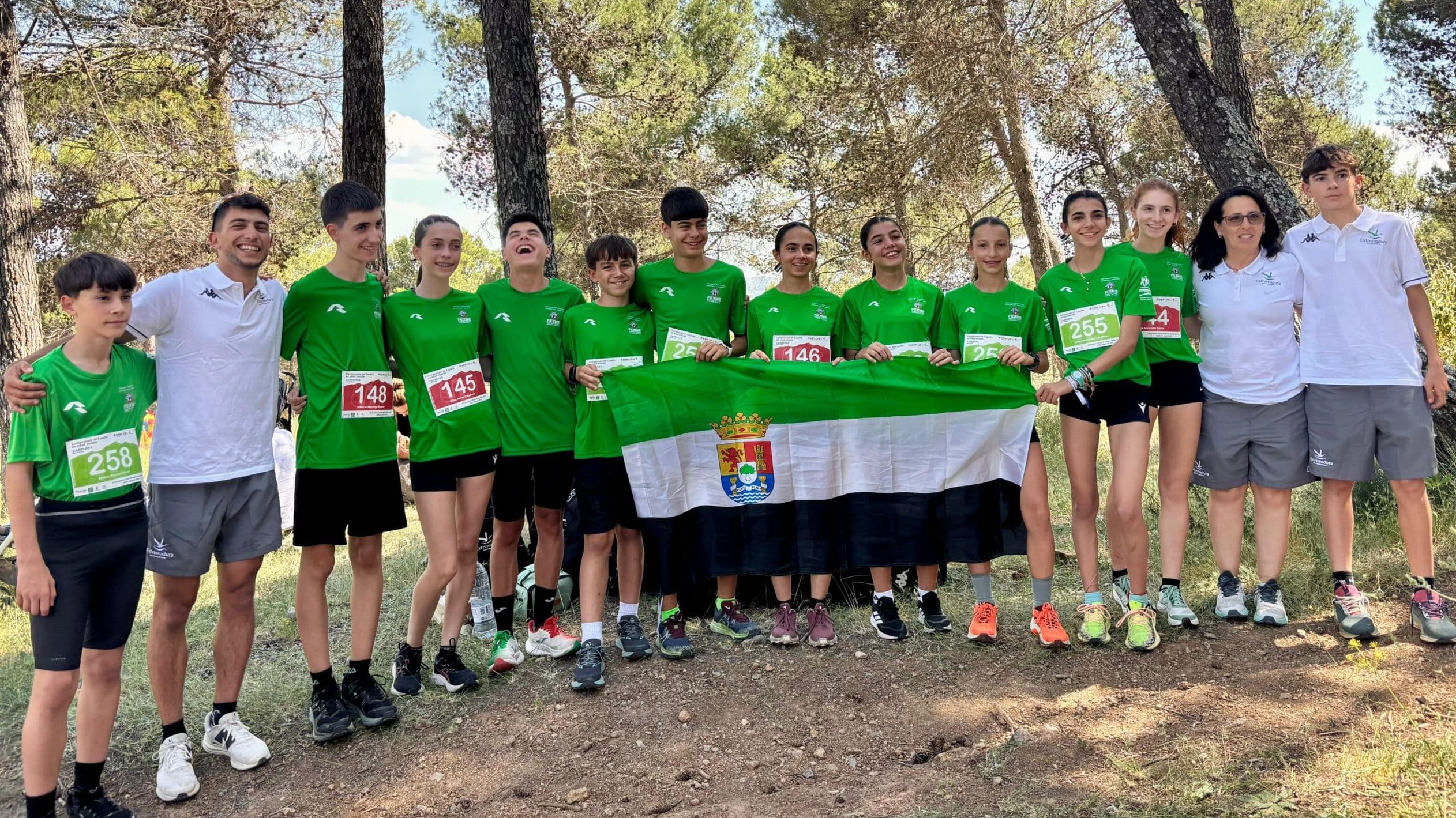 Expedición extremeña en el CESA 2026 de carreras por montaña