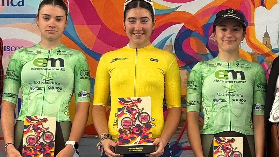 Elena Martínez y Laura Pérez suben al podio con el Electromercantil-GR100 en Salamanca