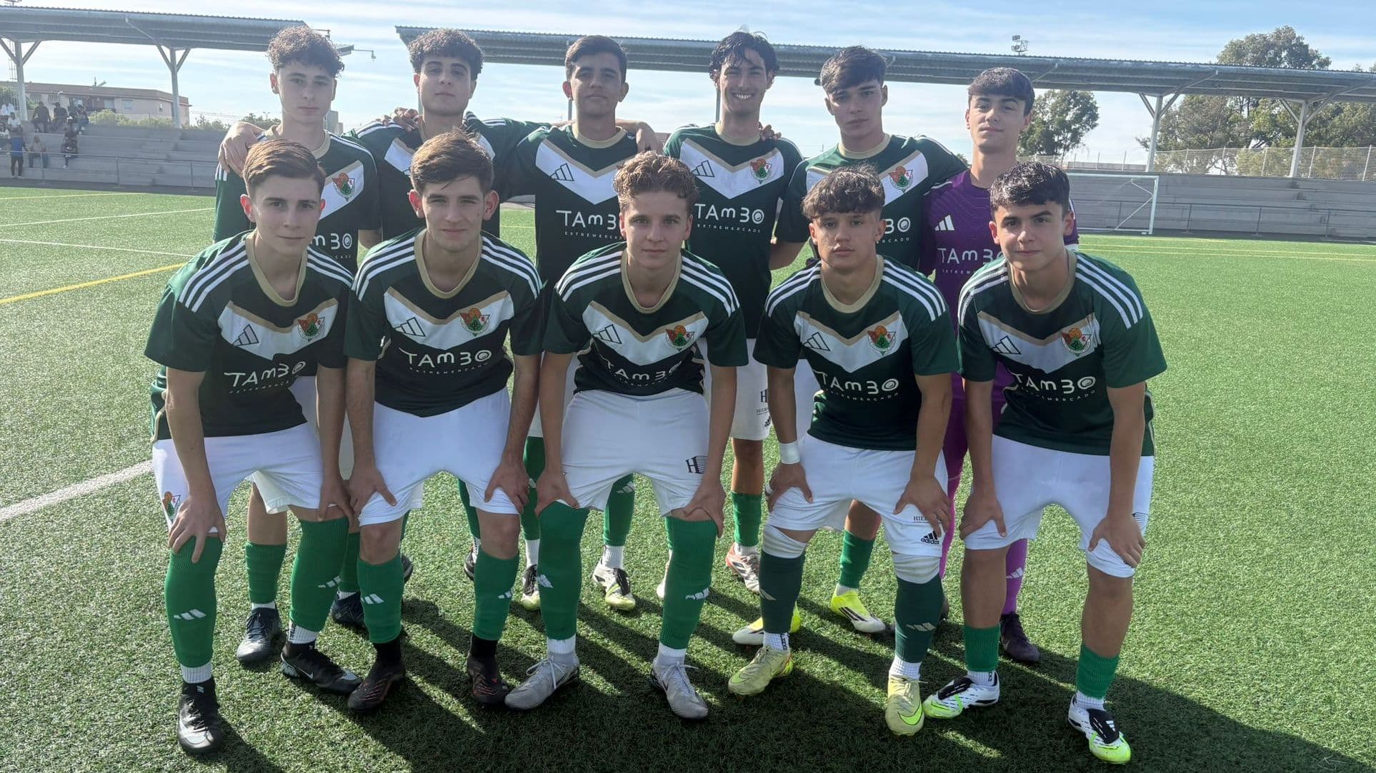 Partido entre Cacereño y Extremadura Fútbol Base en División de Honor Cadete