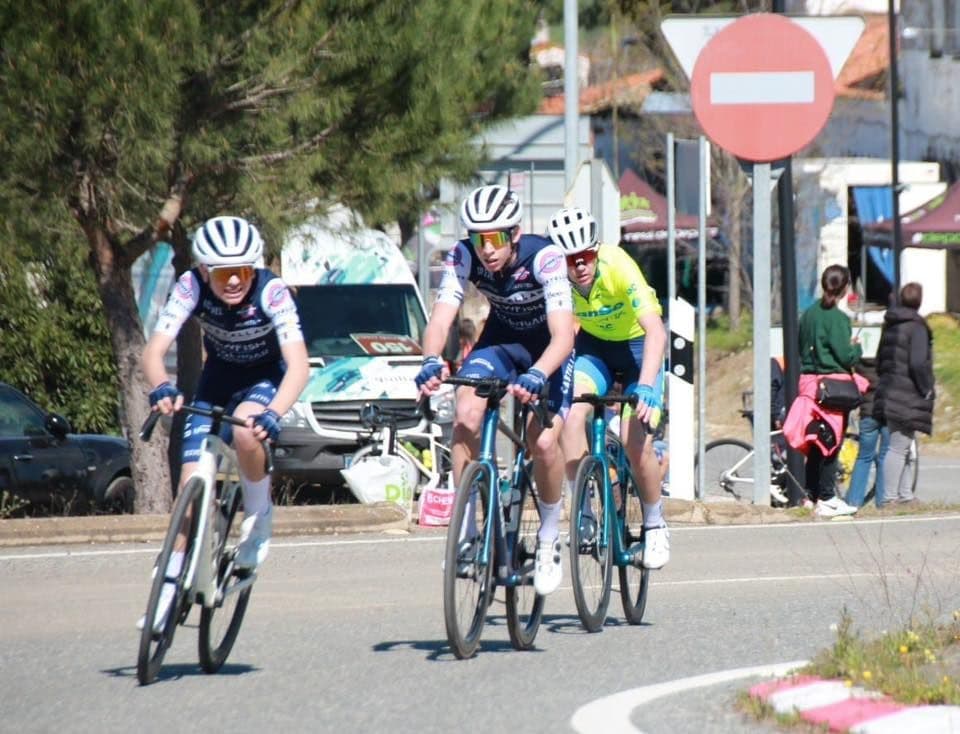 El ciclismo cadete corona a David González en la Vuelta al Porvenir de Extremadura