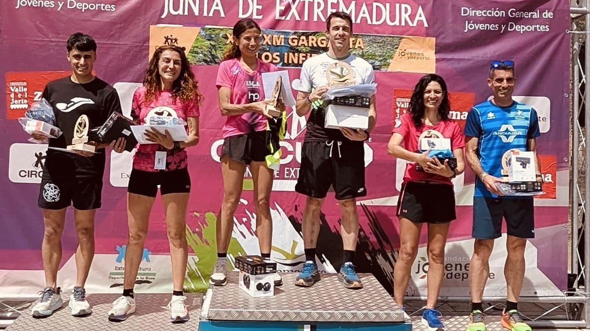 Francisco Juanals y Carla Obregón, ganadores de la prueba de Jerte