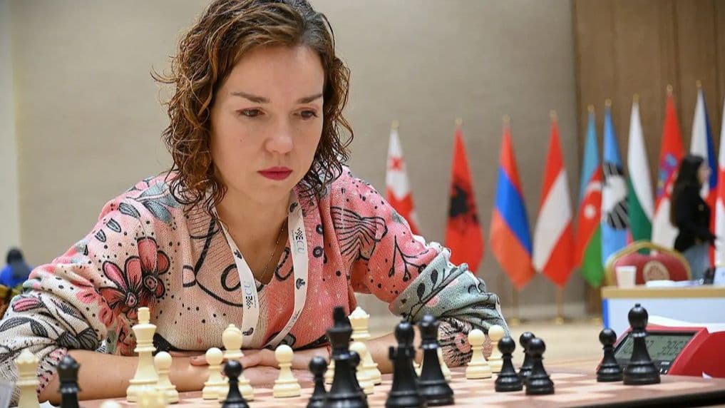 Sabrina Vega durante una competición internacional de ajedrez