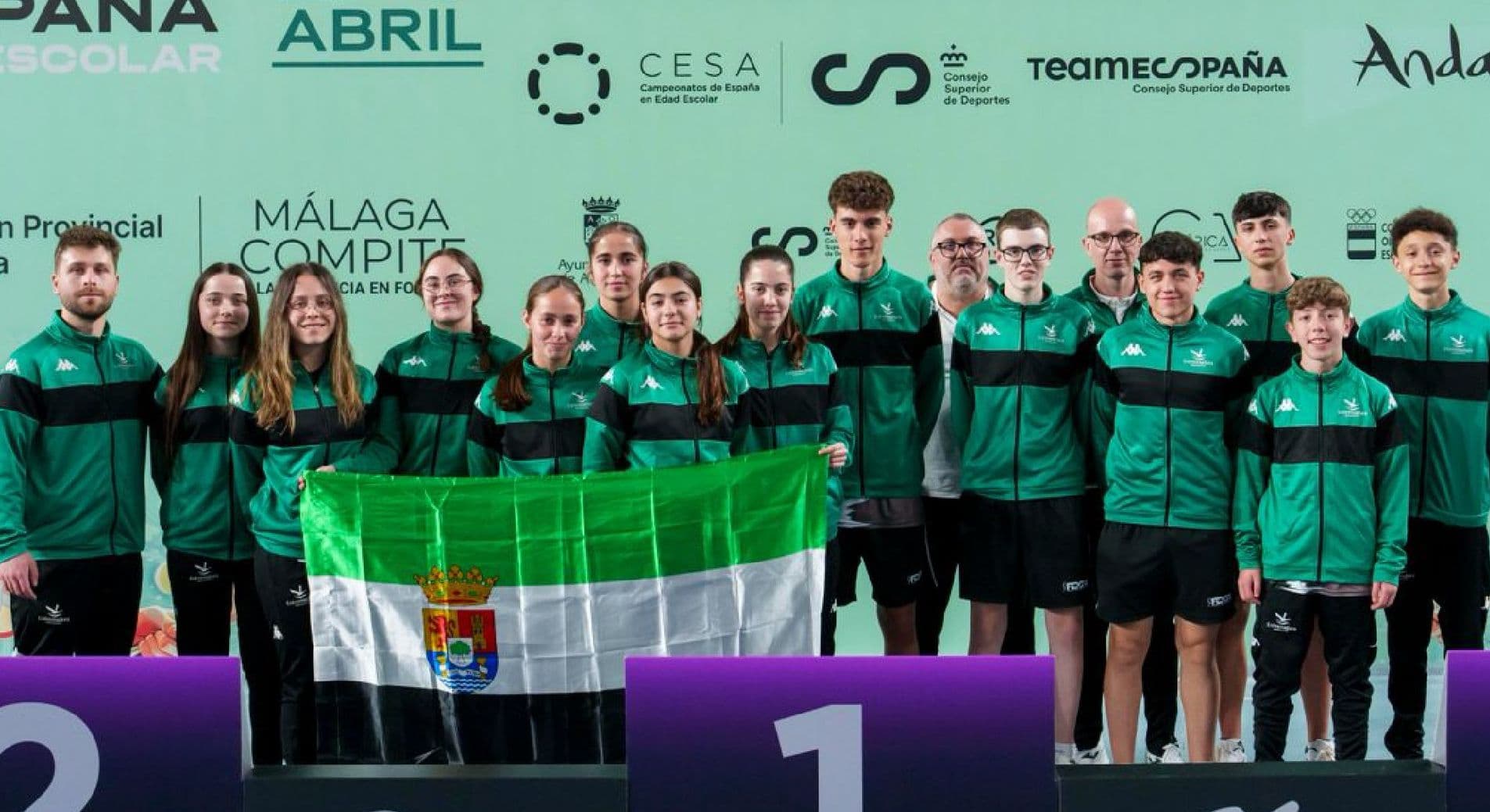 Equipo extremeño de tenis de mesa en el Campeonato de España de Selecciones Autonómicas