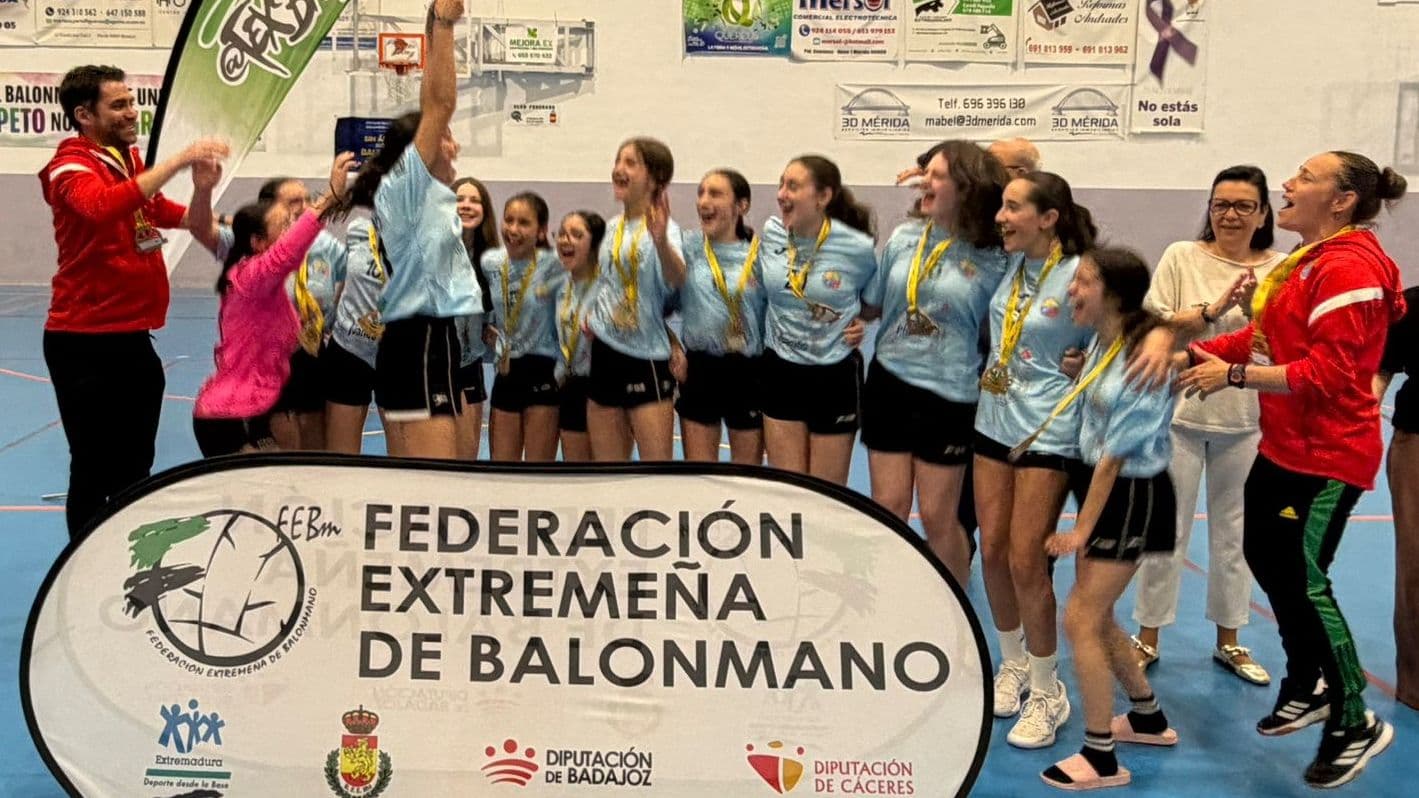 EMD Azuaga clasificada para la Fase Zonal Infantil Femenina