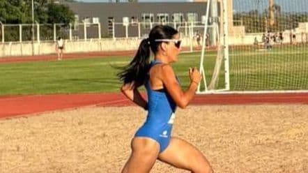 La fontanesa Mari Carmen Chaves vuelve a la pista 15 años después con un triunfo regional en los 3.000 metros