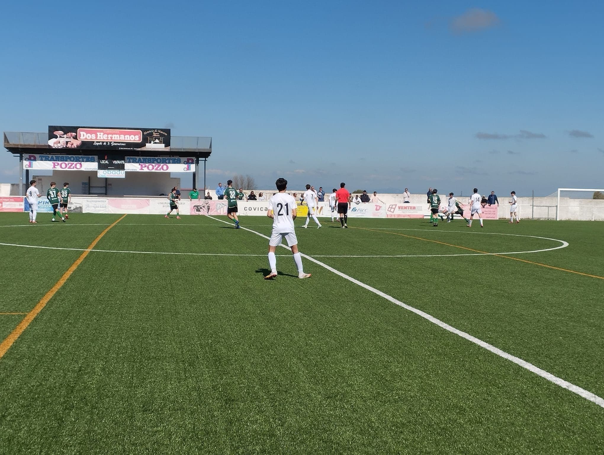 El Castuera remonta al Cacereño en un duelo de máxima exigencia en la Primera Extremeña Cadete