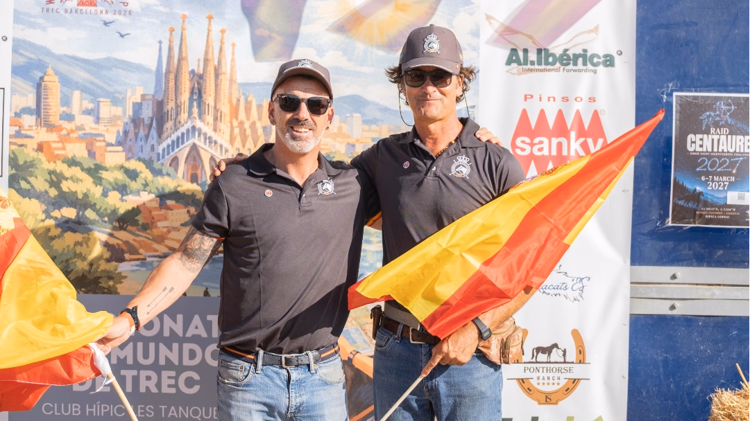 Jinetes extremeños José Luis Blanco y Vidal Carreño en Viladecans