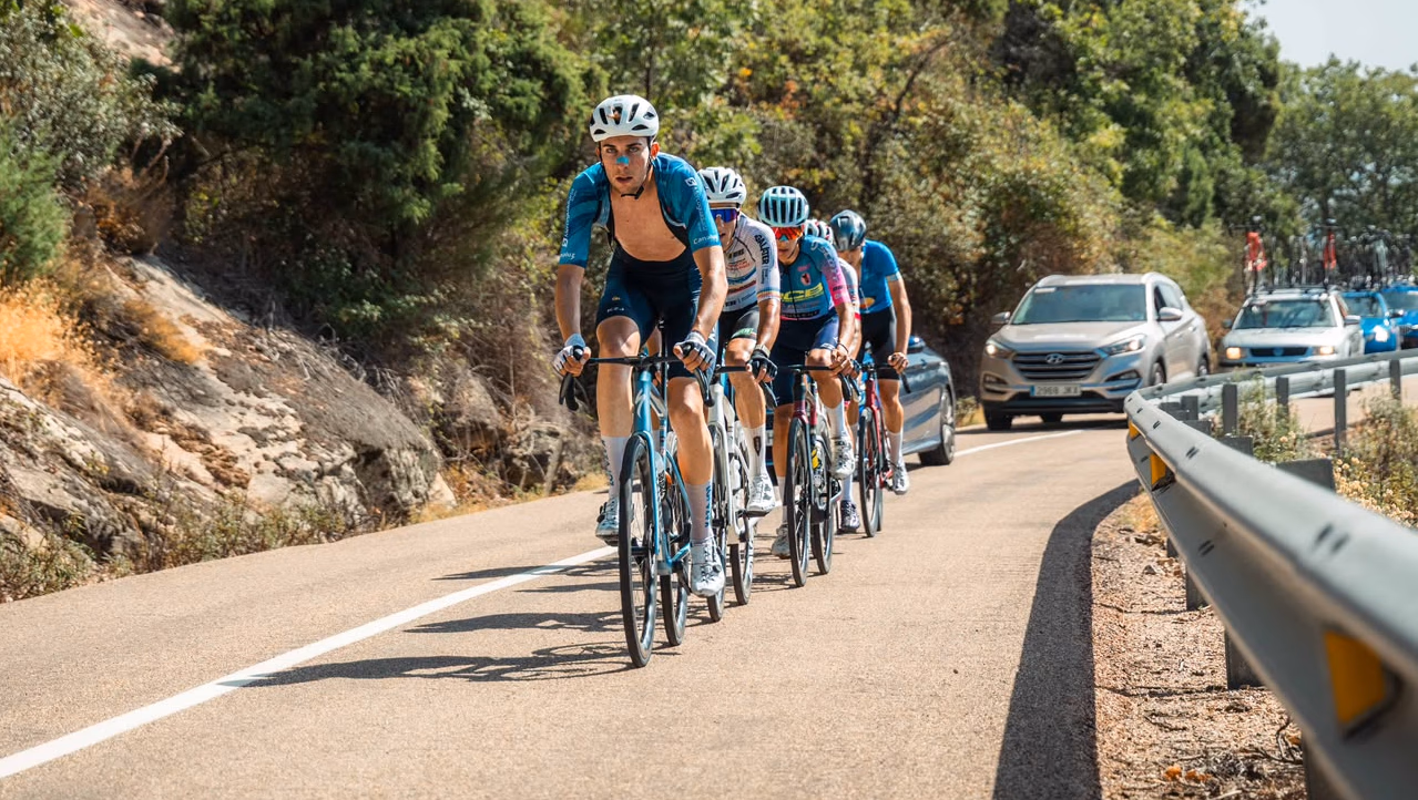 Martín Gutiérrez durante la Vuelta Talavera con el Kazajoz-Canaluz