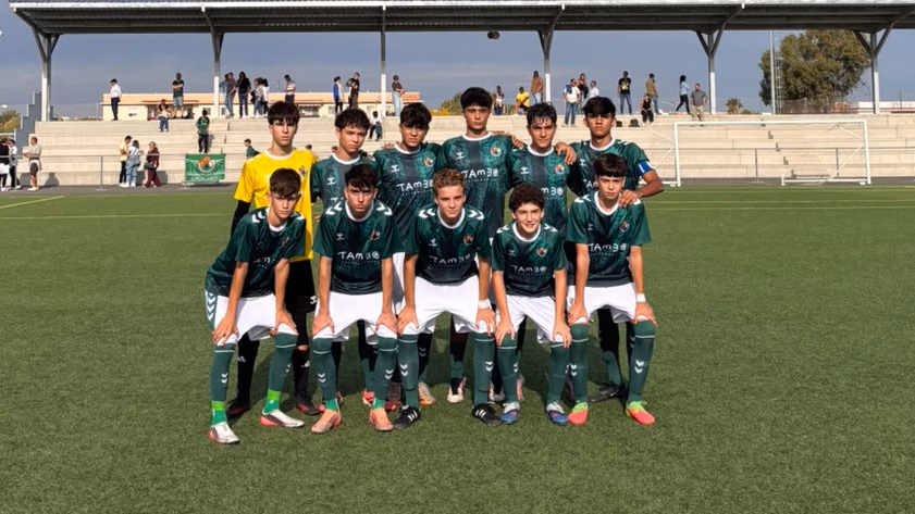 Cacereño y San Roque durante la sexta jornada de División de Honor Cadete